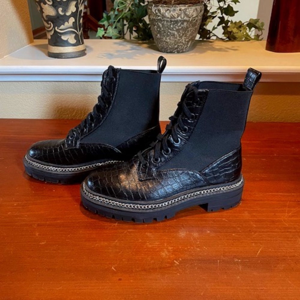 Princess Polly Black boots